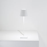 Poldina 230V lampada da tavolo - Bianco | Zafferano Italia