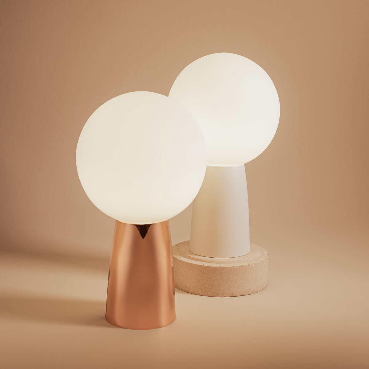 Zafferano Lampada Olivia Pro, Lampada da Tavolo Ricaricabile e Senza Fili con Controllo Touch