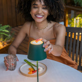 Poldina lampada da tavolo - Foglia color argento | Zafferano Italia