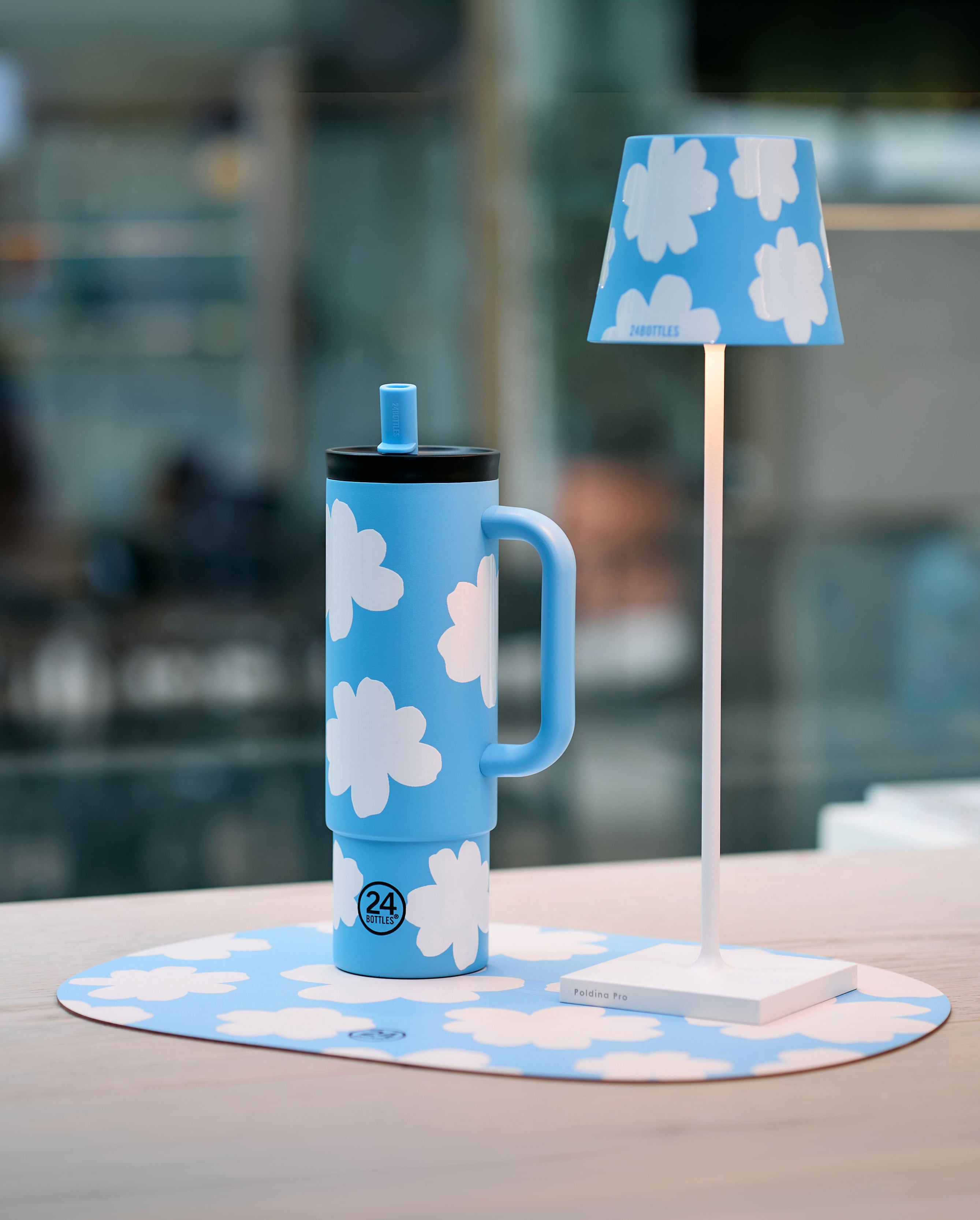 Poldina Reverso table lamp | Zafferano