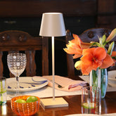 Poldina lampe de table - Rouge | Zafferano Italia