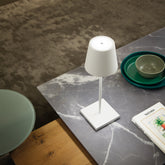 Poldina L lámpara de pie - Blanco | Zafferano Italia