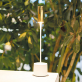 Carolina table lamp - Glossy white - Brushed brass | Zafferano Italia