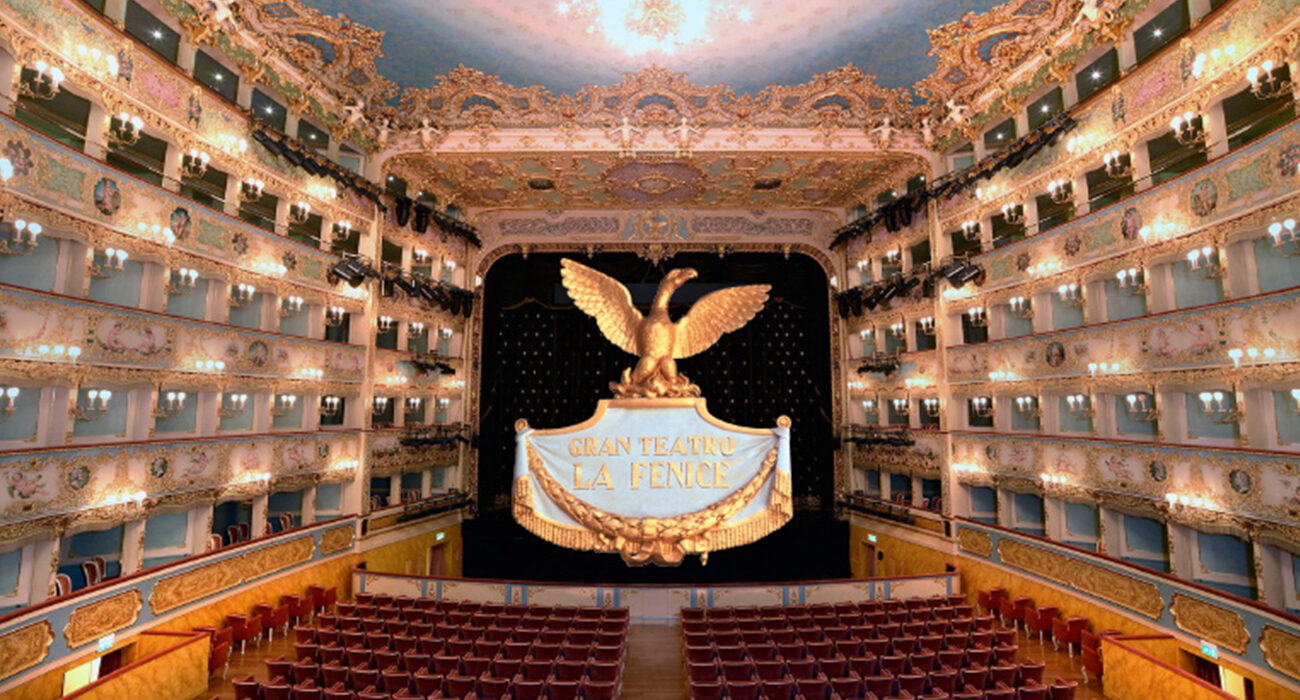 Wine glass created by Zafferano specifically for the Teatro La Fenice presented in September